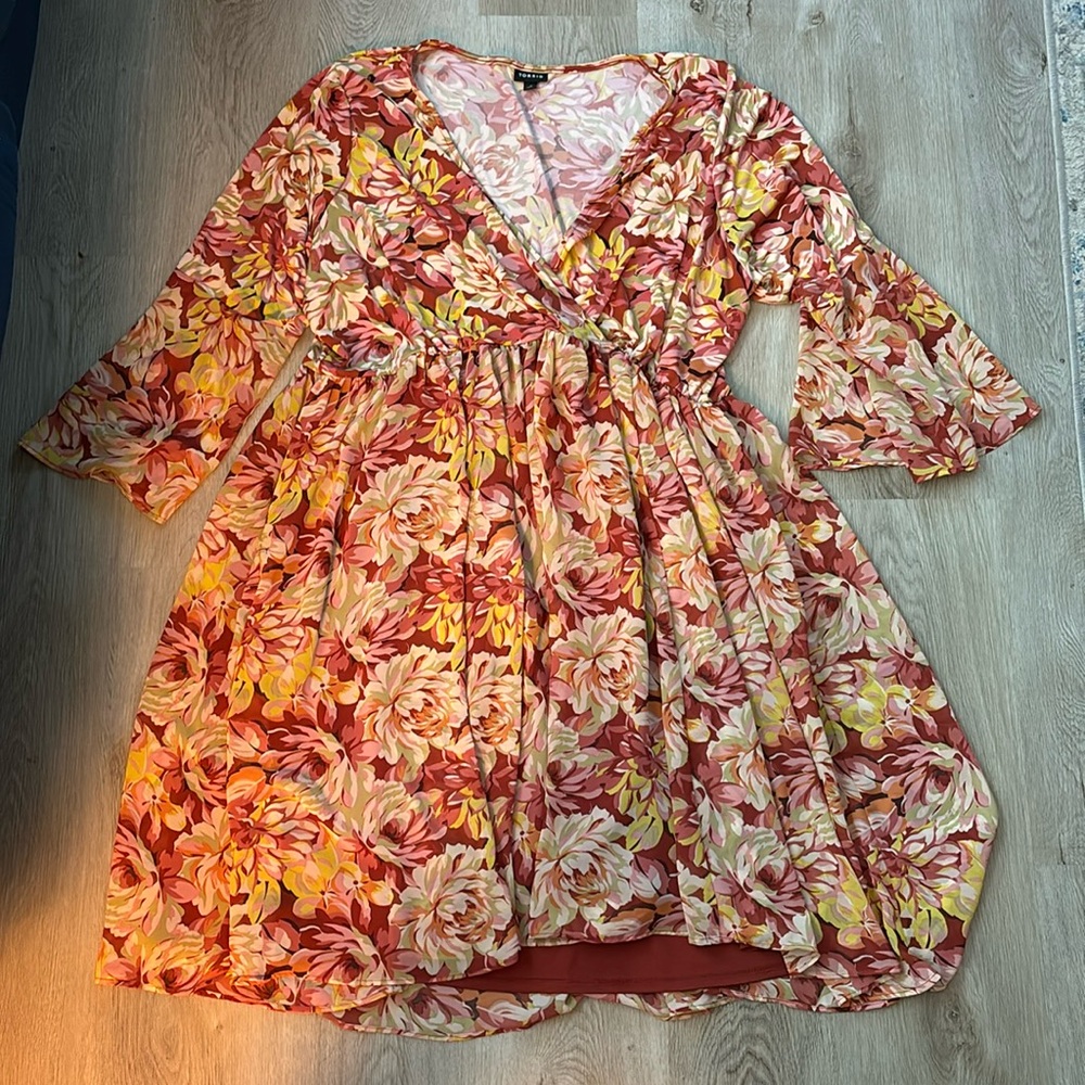 Women’s Plus Sized Dress